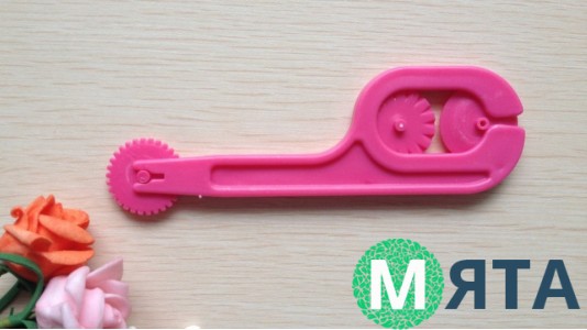 Колесо для нарізки мастики з 3 насадками