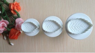 Плунжери для мастики Листя троянди. 3 штуки