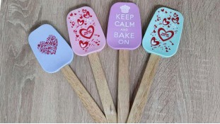 Лопатка силіконова-ложка з дерев'яною ручкою