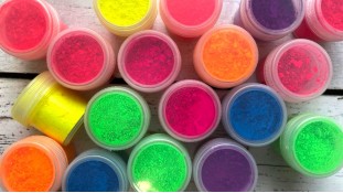 Неонові жиророзчинні барвники