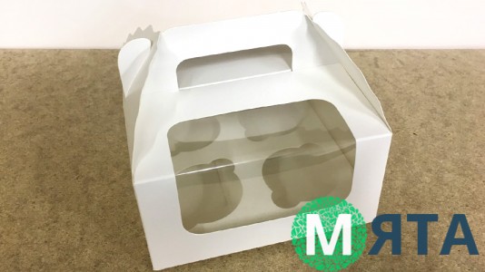 Коробка 17х17х8, 5 (4 капкейки) з ручкою