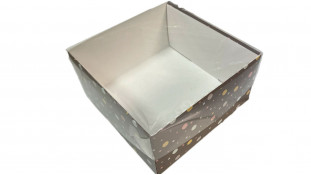 Коробка 17х17х9 у горошок