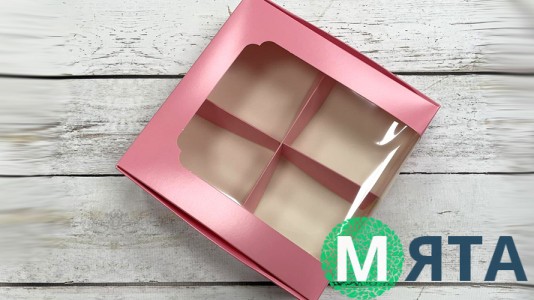 Коробка для десертів 20х20х6 см, рожева