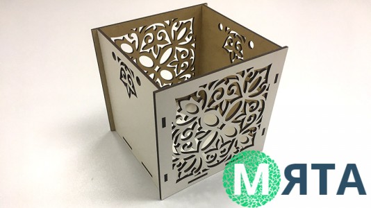 Дерев'яна коробка Куб 12х12х12 см, Вензель