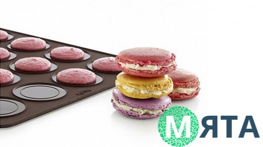 Силіконовий килимок для випікання макаронс. 48 осередків