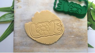 Вирубка + штамп Love №1