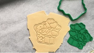 Вирубка + штамп Ведмідь №1