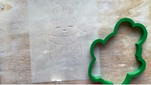 Вирубка + трафарет Зайчик №6