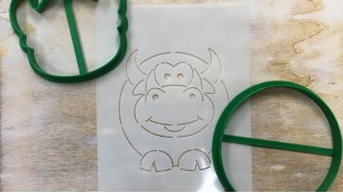 Набір вирубок + трафарет Бичок 3d